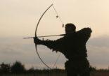 Chasseur à l'arc traditionnel