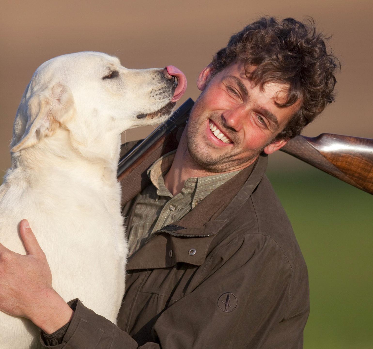 complicité chien lèche chasseur