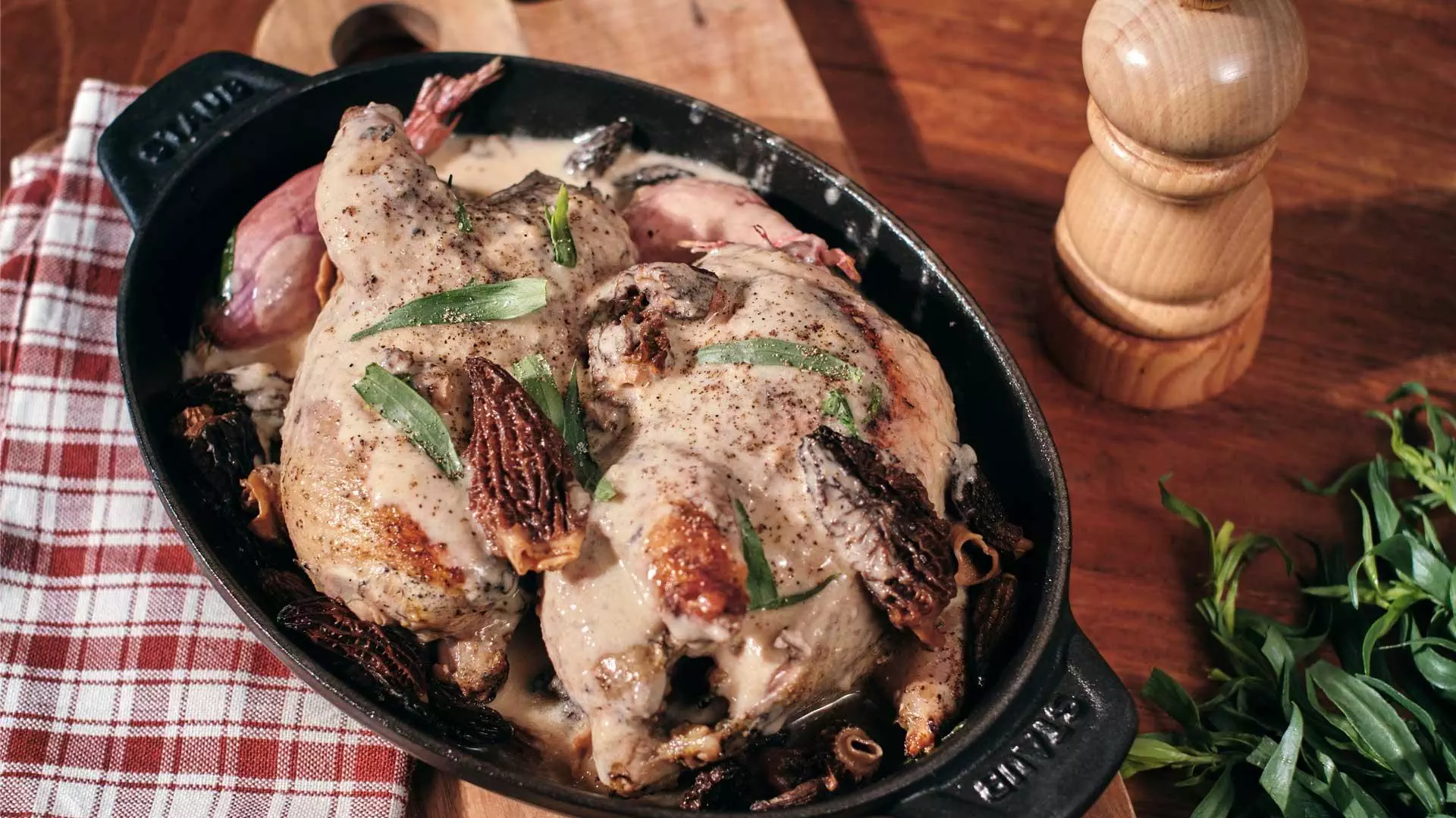 Perdrix rôties au vin jaune et morilles