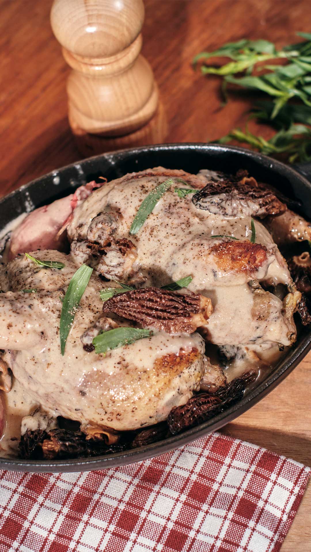 Perdrix rôties au vin jaune et morilles