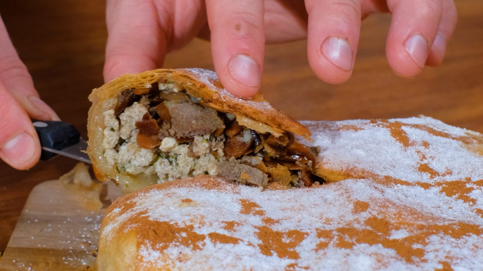 Pastilla de Pigeon aux amandes
