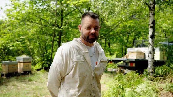 Mickaël, apiculteur