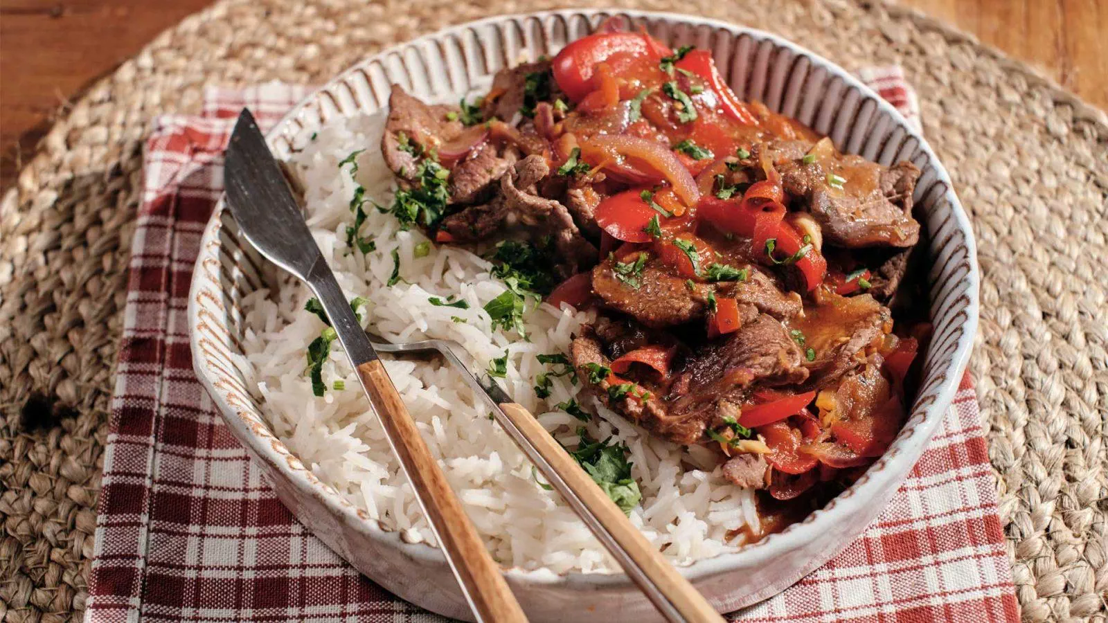 Lamo Saltado de biche